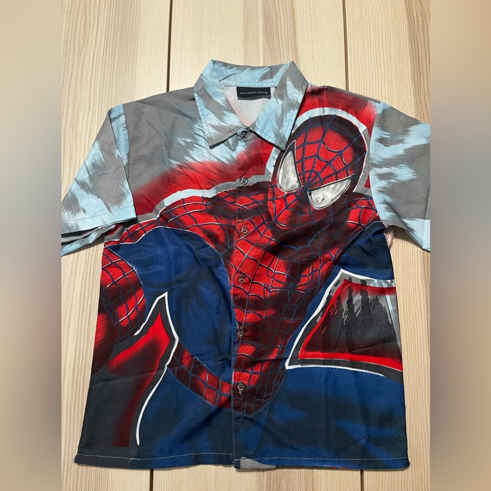 Vintage Spider-Man Hero AOP Button‎ Up Shirt Youth 12/14